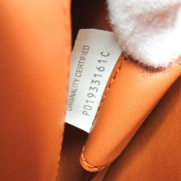 BOTTEGA VENETA Orange Leather Shoulder Bag - Picture 16 of 16